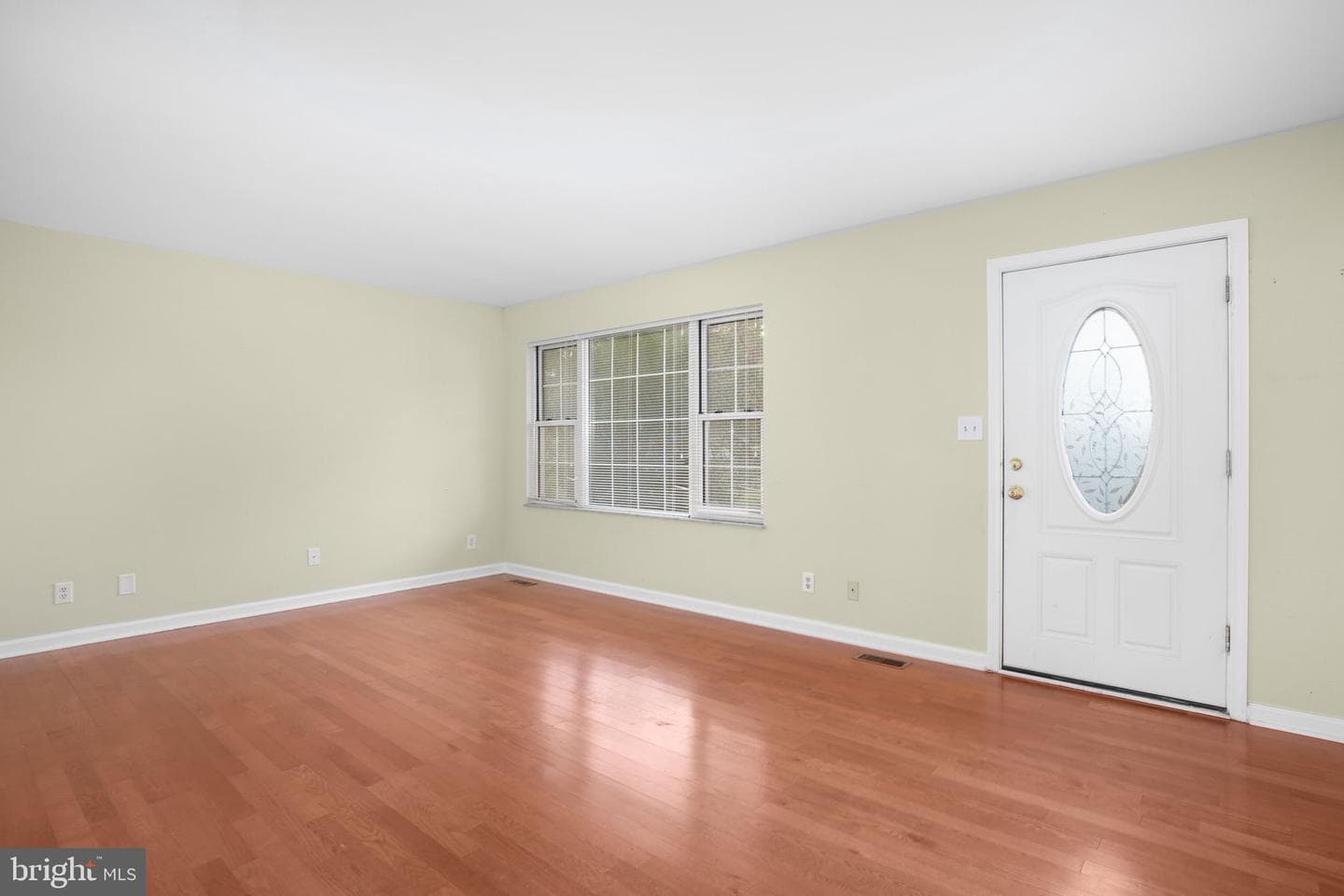 1701 Rogers Street photo 8