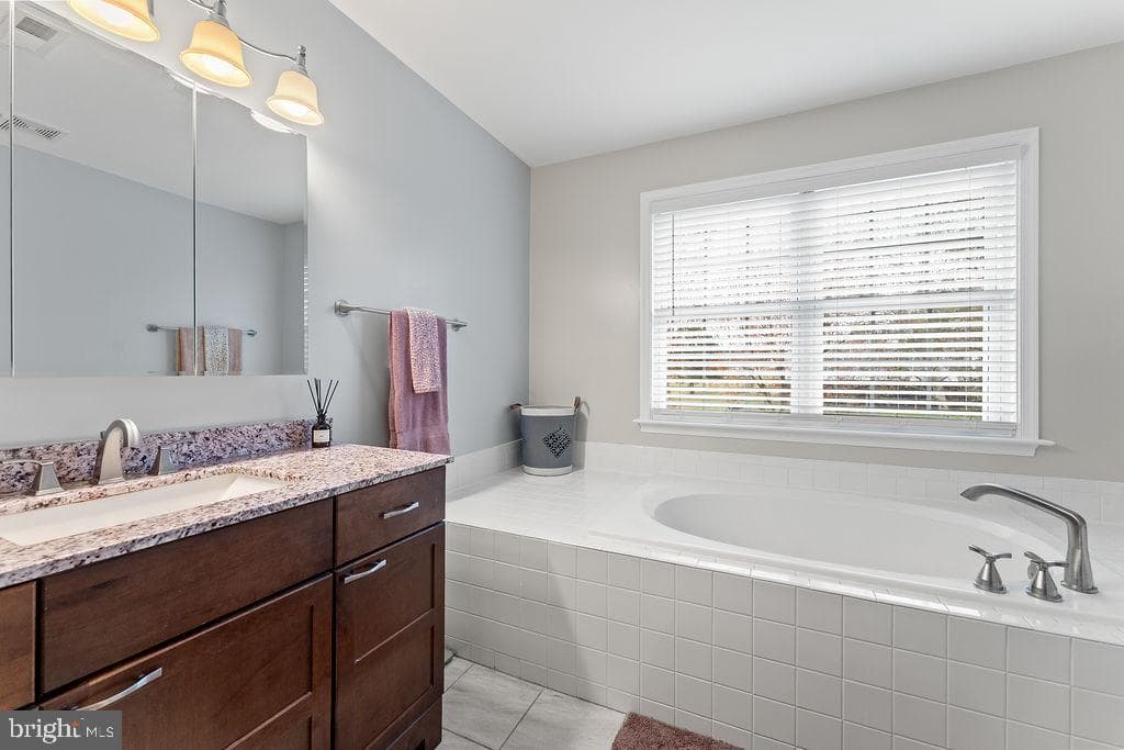 41 Dawson Drive photo 35