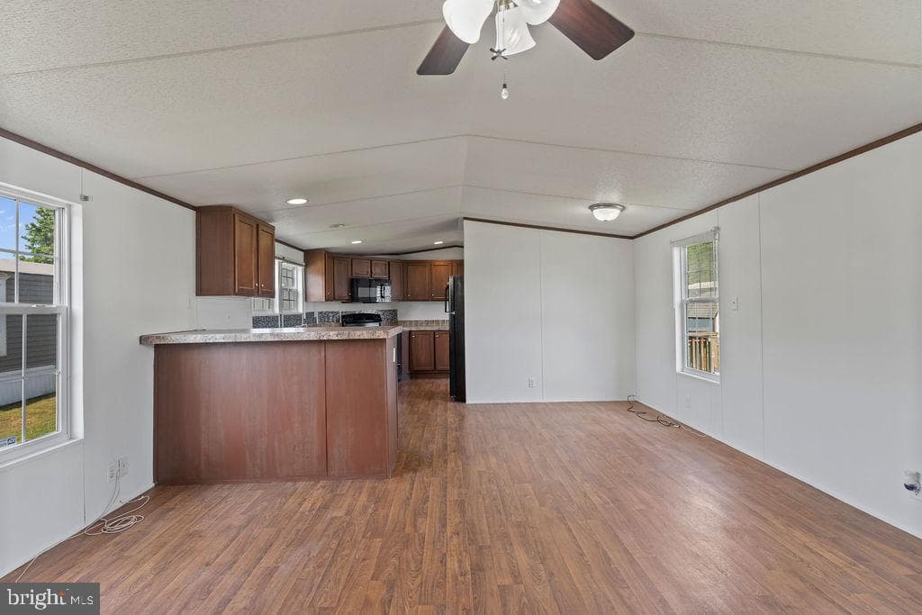 112 Cliff Circle photo 15