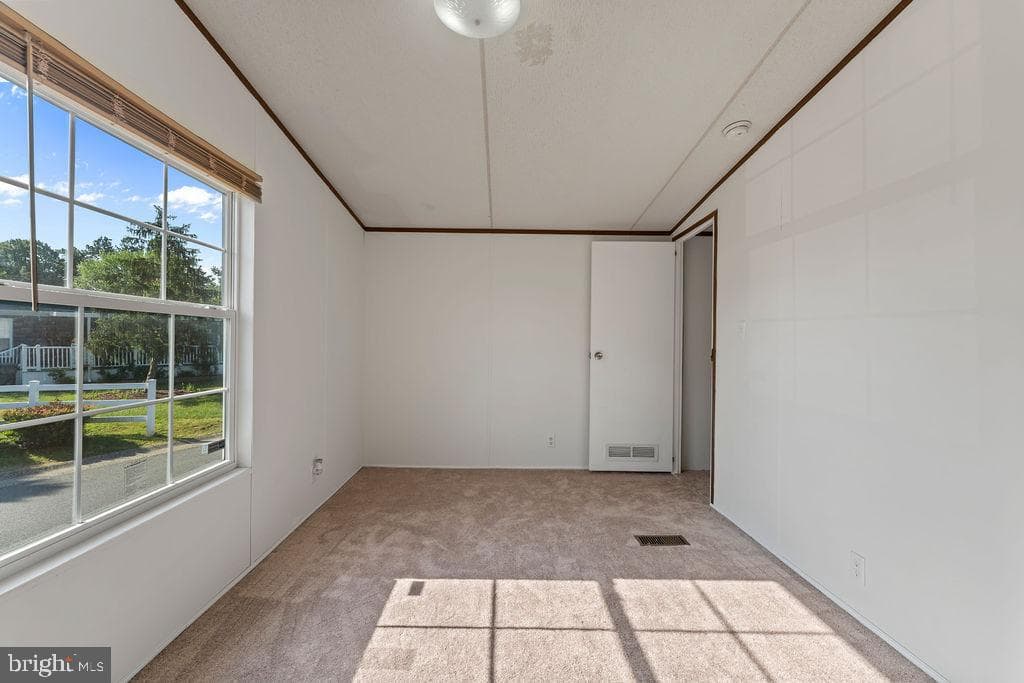 112 Cliff Circle photo 18