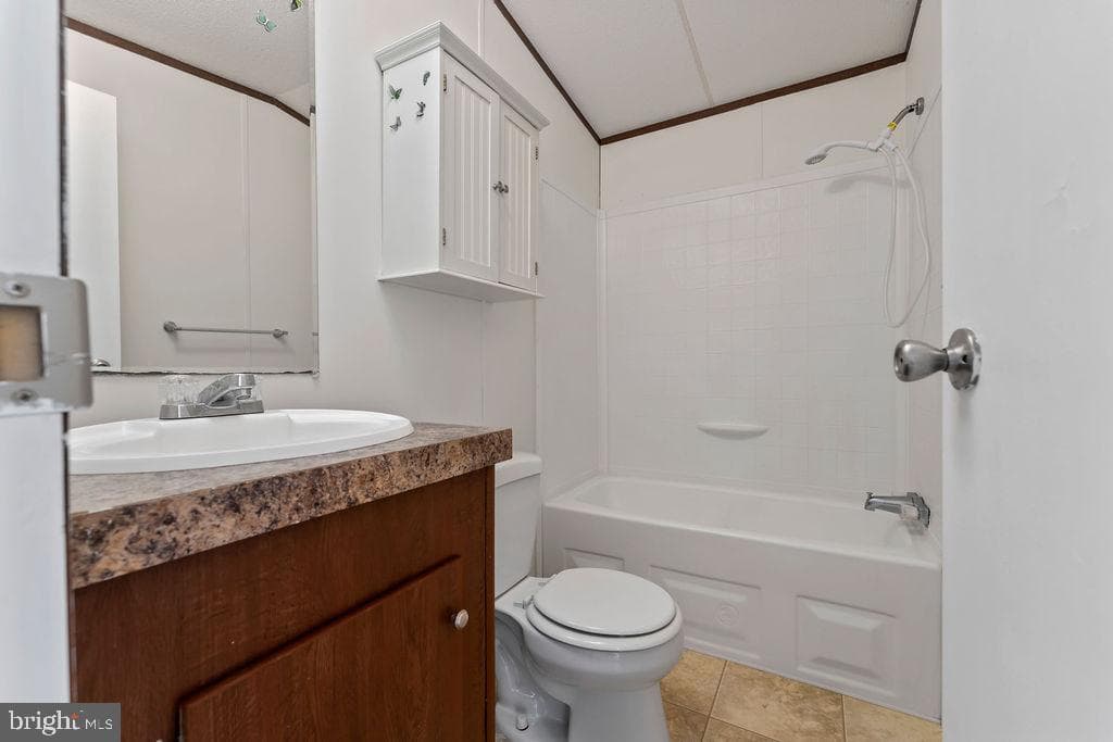 112 Cliff Circle photo 21