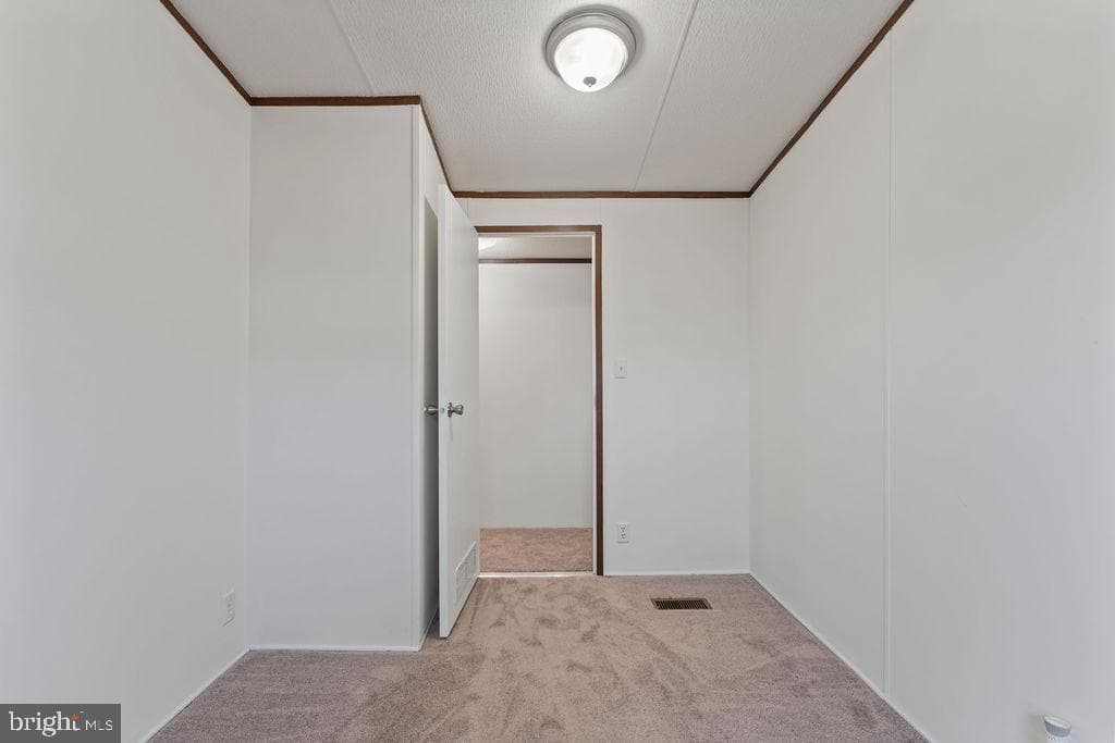 112 Cliff Circle photo 22