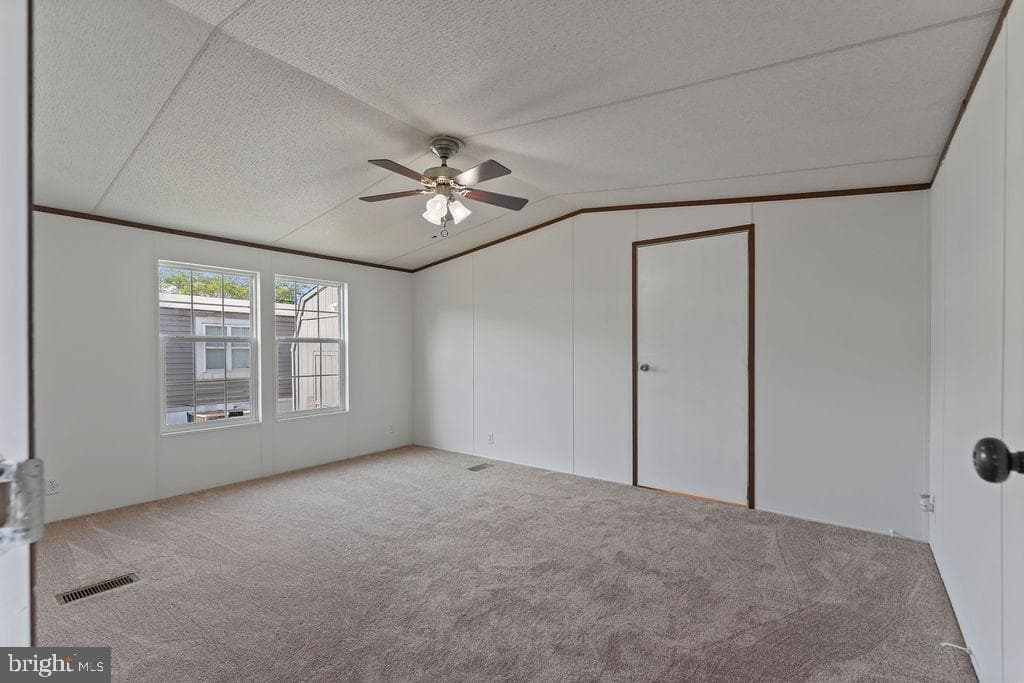 112 Cliff Circle photo 28