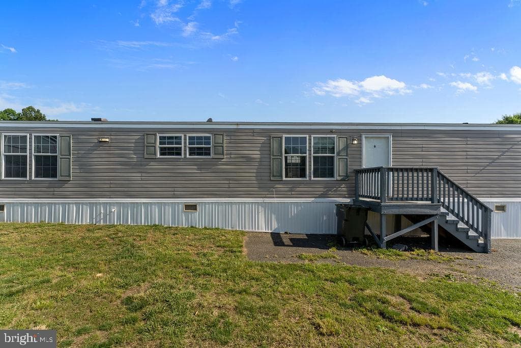 112 Cliff Circle photo 4