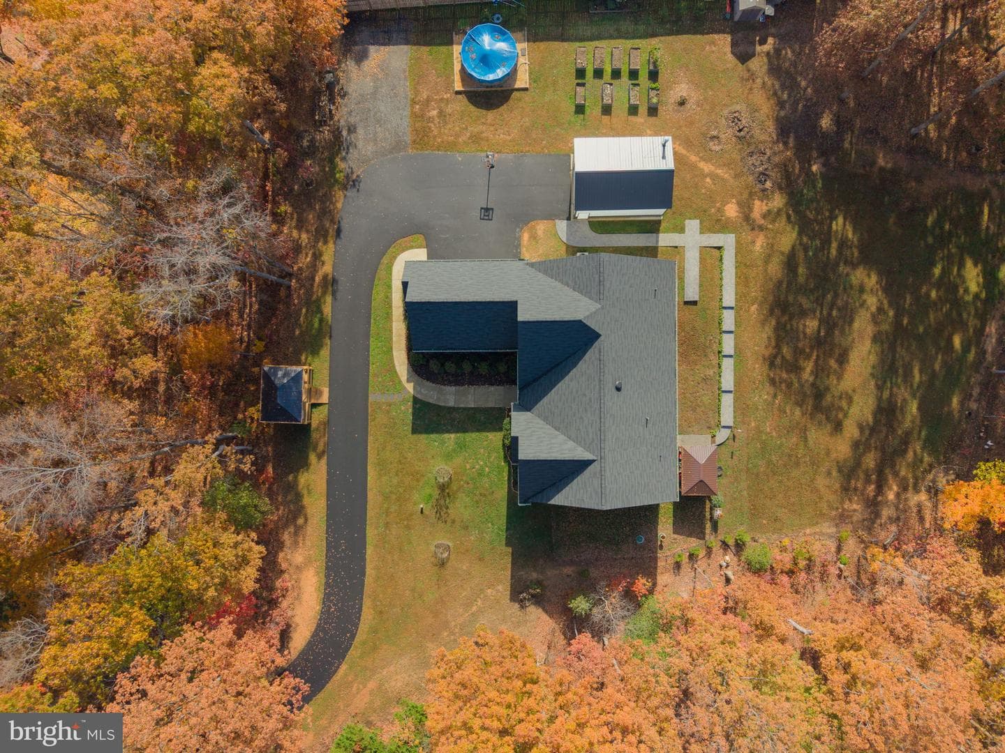499 Poplar Road photo 36