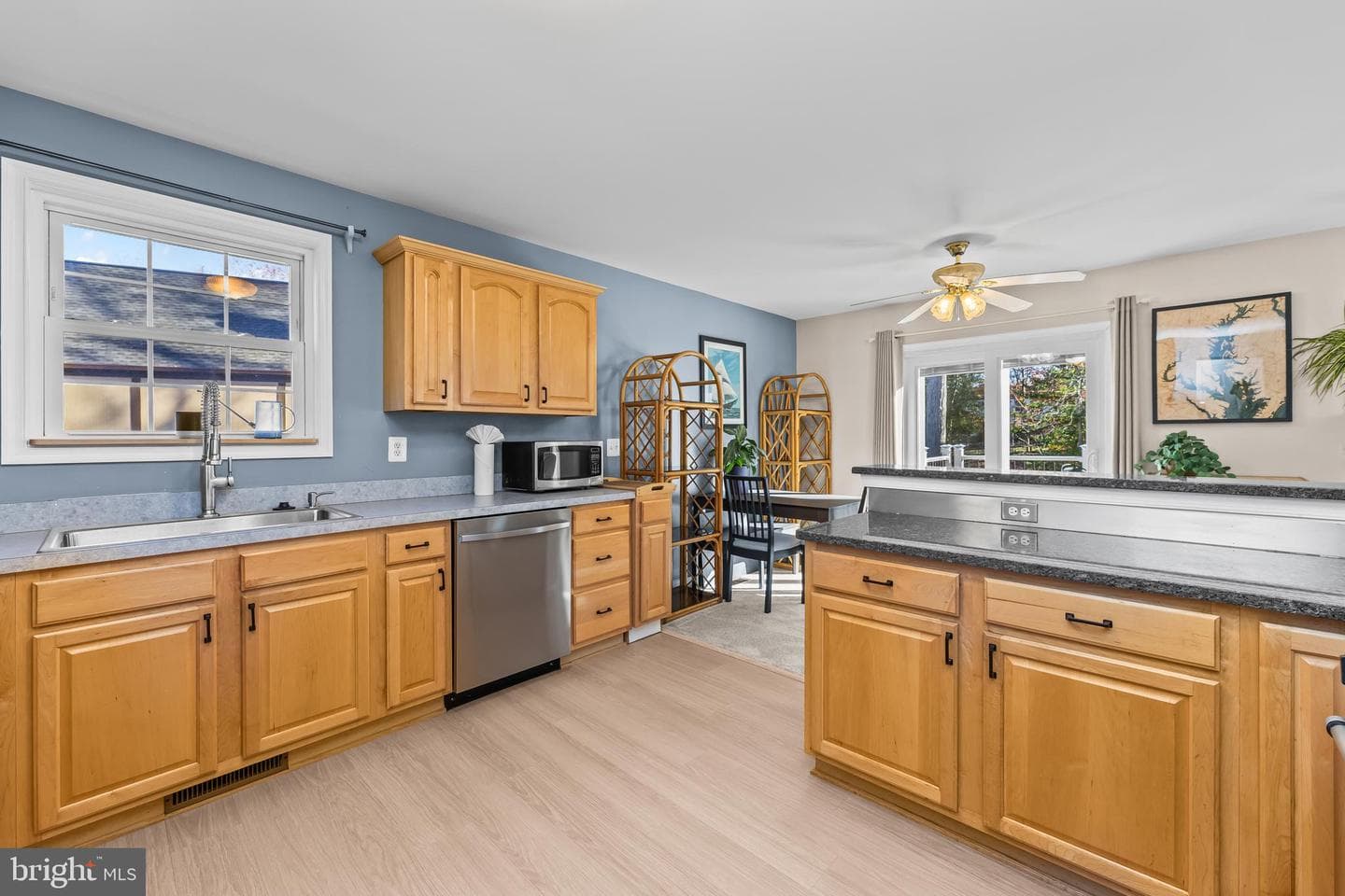 1203 Richmond Drive photo 5