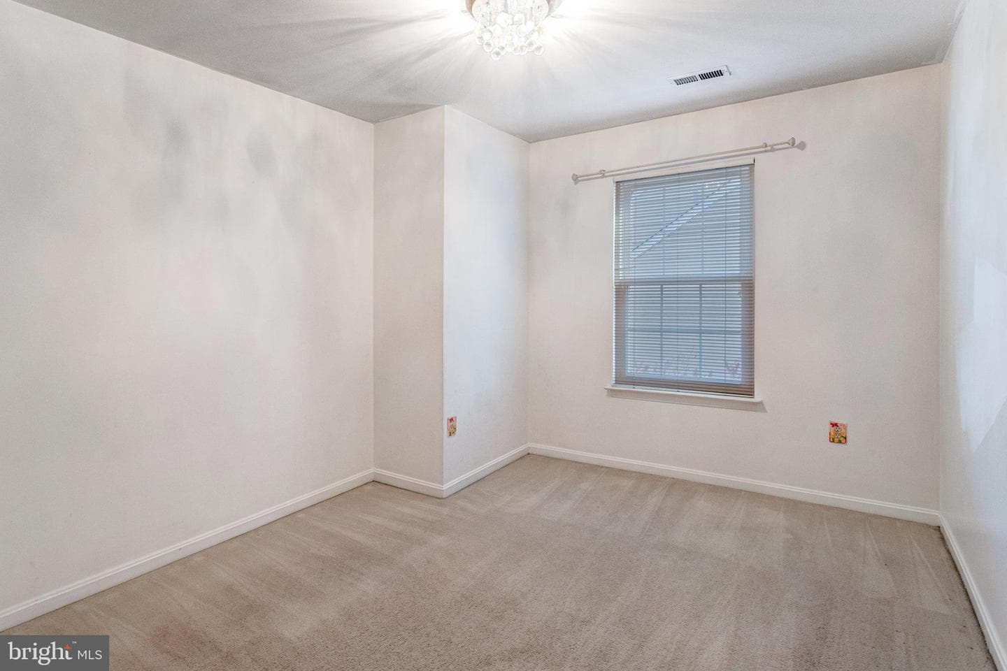 42 Catherine Lane photo 14