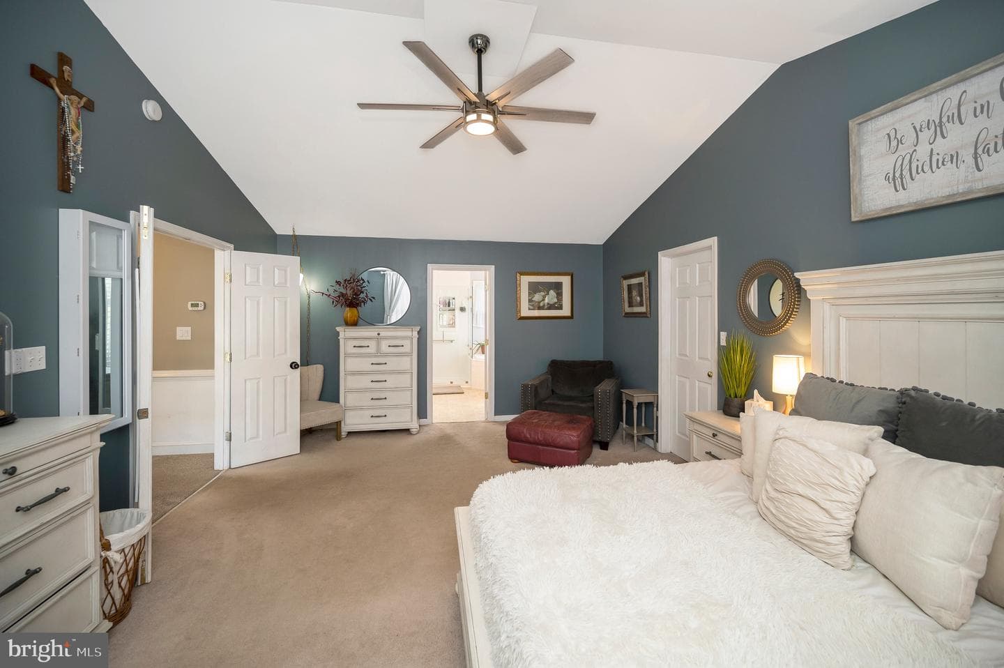 8 Oak Crest Court photo 26