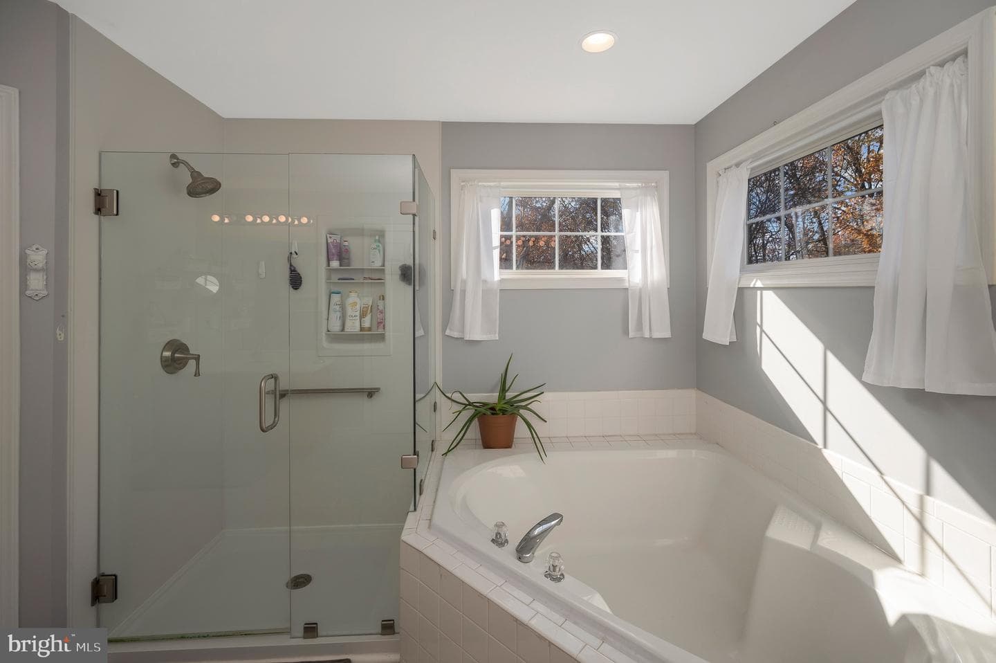 8 Oak Crest Court photo 27