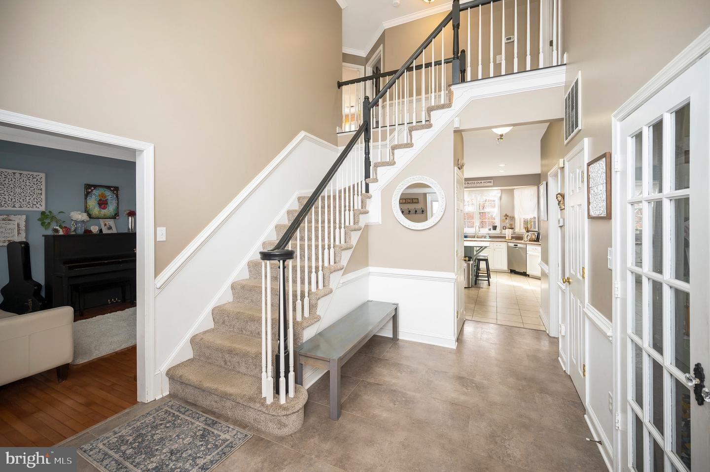 8 Oak Crest Court photo 5