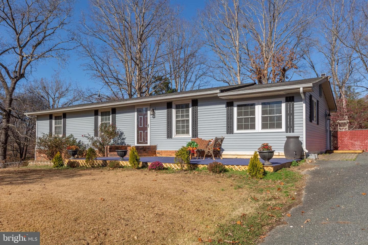 5 Turner Drive photo 3
