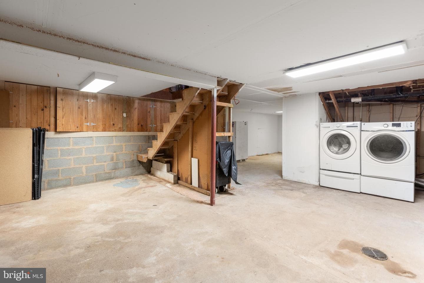5 Turner Drive photo 37