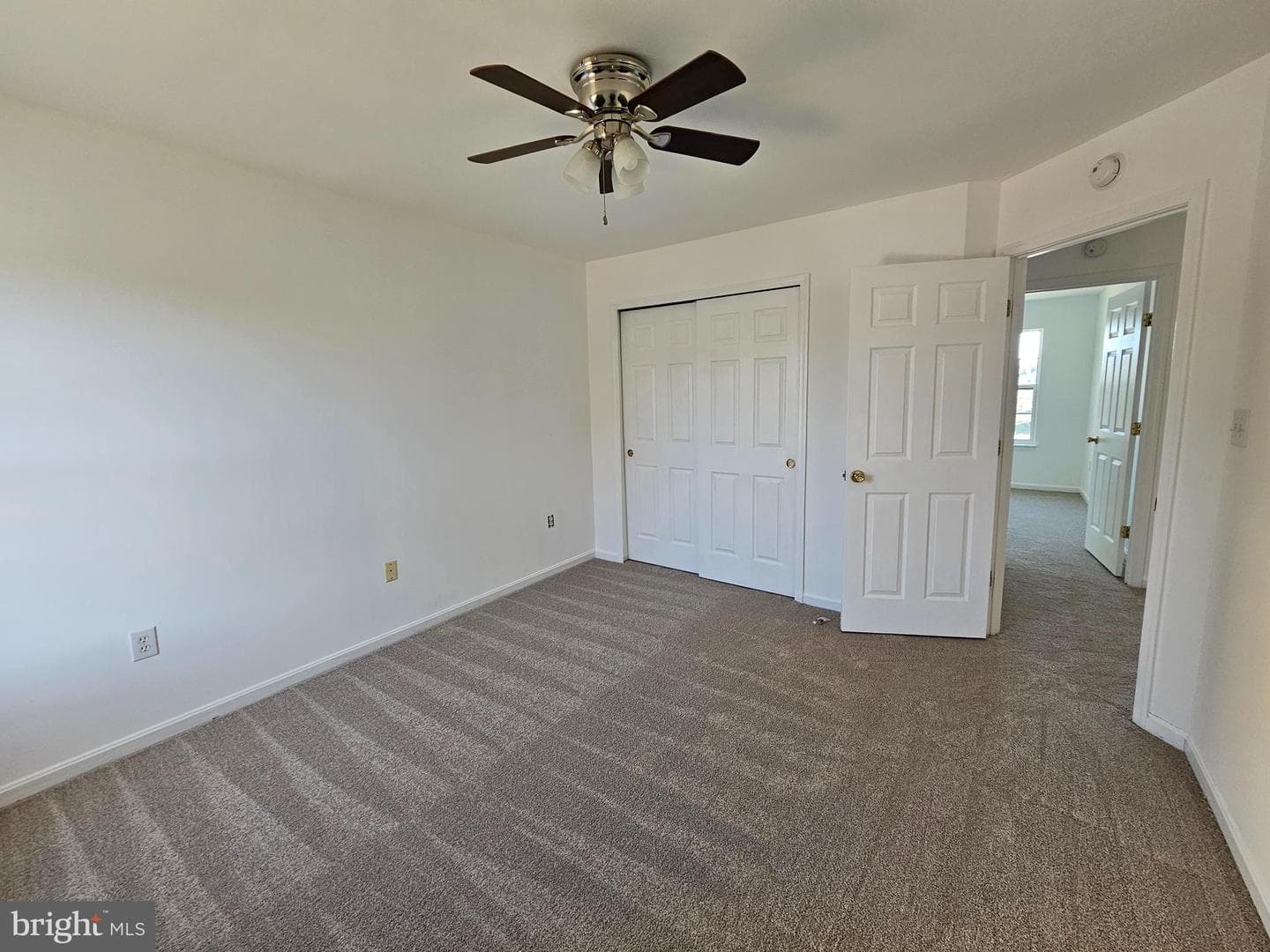 2 Grace Manor Court photo 15
