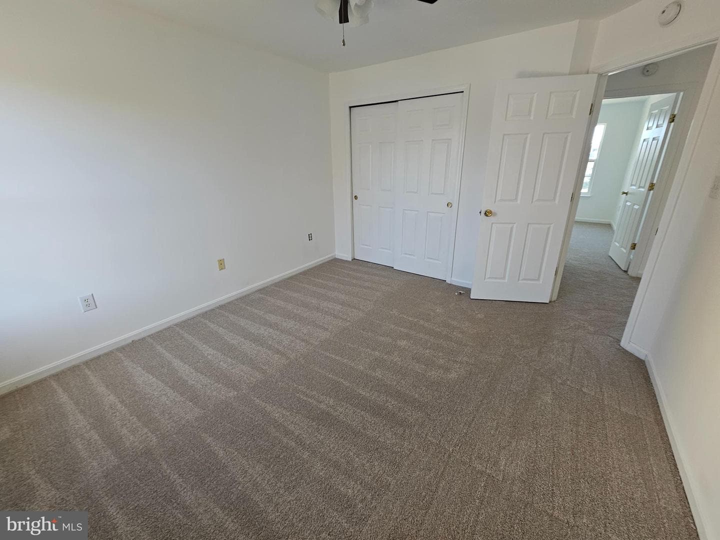 2 Grace Manor Court photo 17