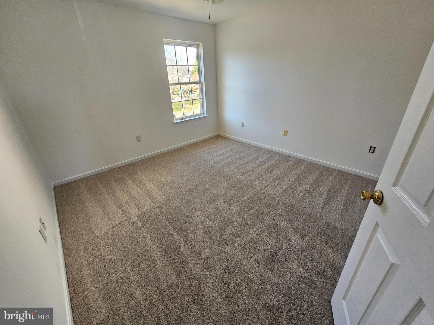2 Grace Manor Court photo 18