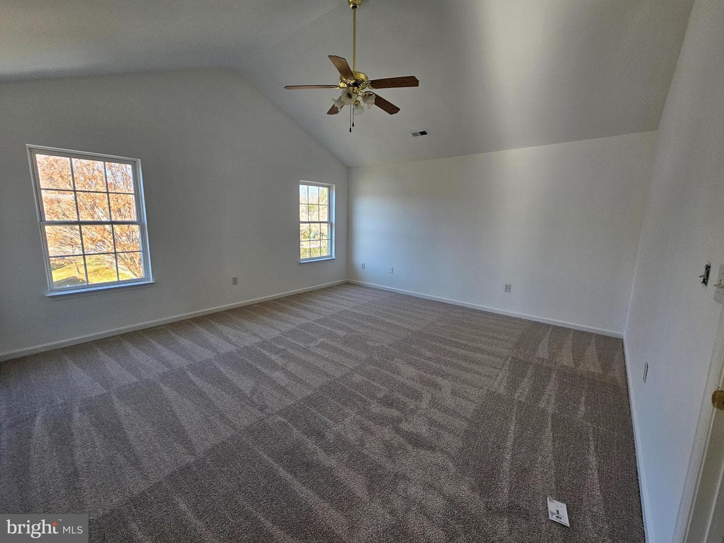 2 Grace Manor Court photo 30