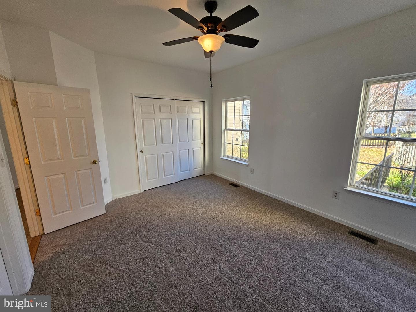 2 Grace Manor Court photo 71