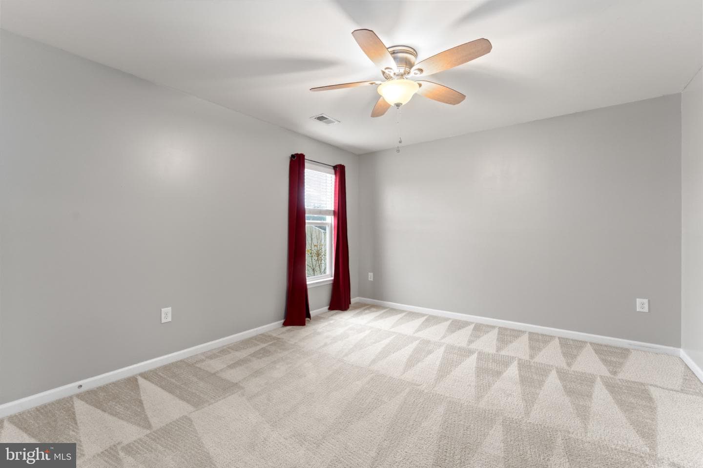 78 Charter Gate Drive photo 31