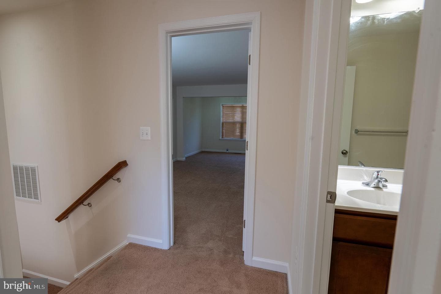 107 Hollister Lane photo 23