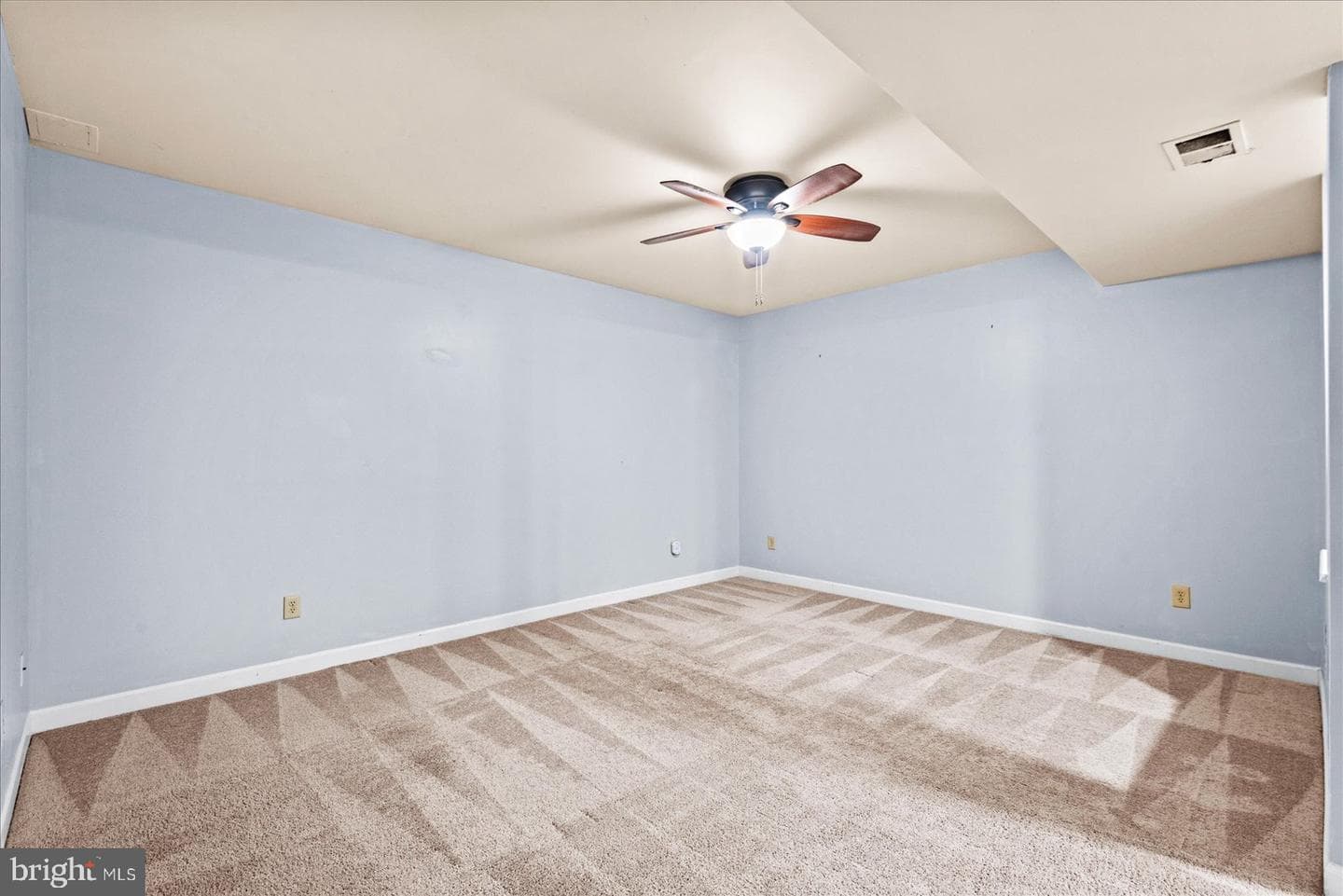 57 Sharp Court photo 44