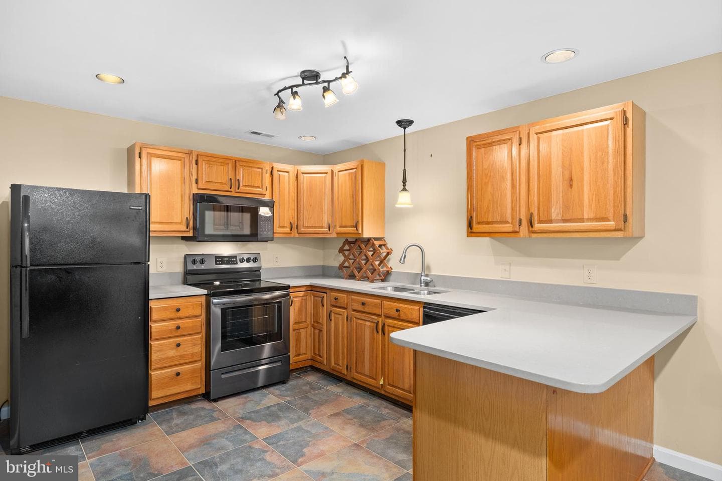 325 Sandy Ridge Road photo 40