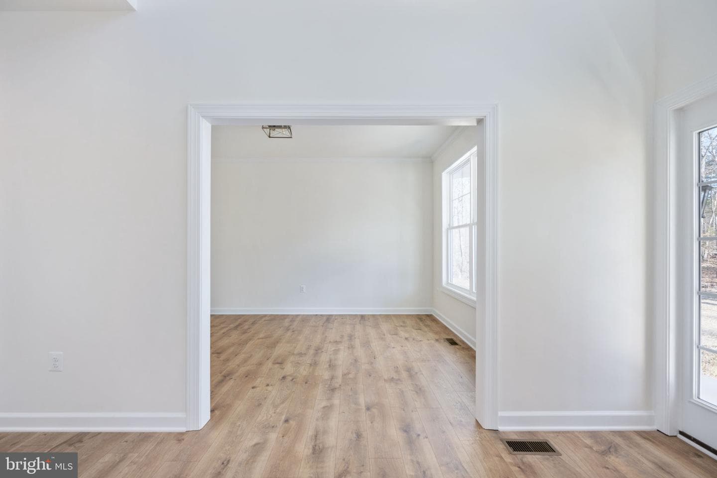 569 Tacketts Mill Road photo 25