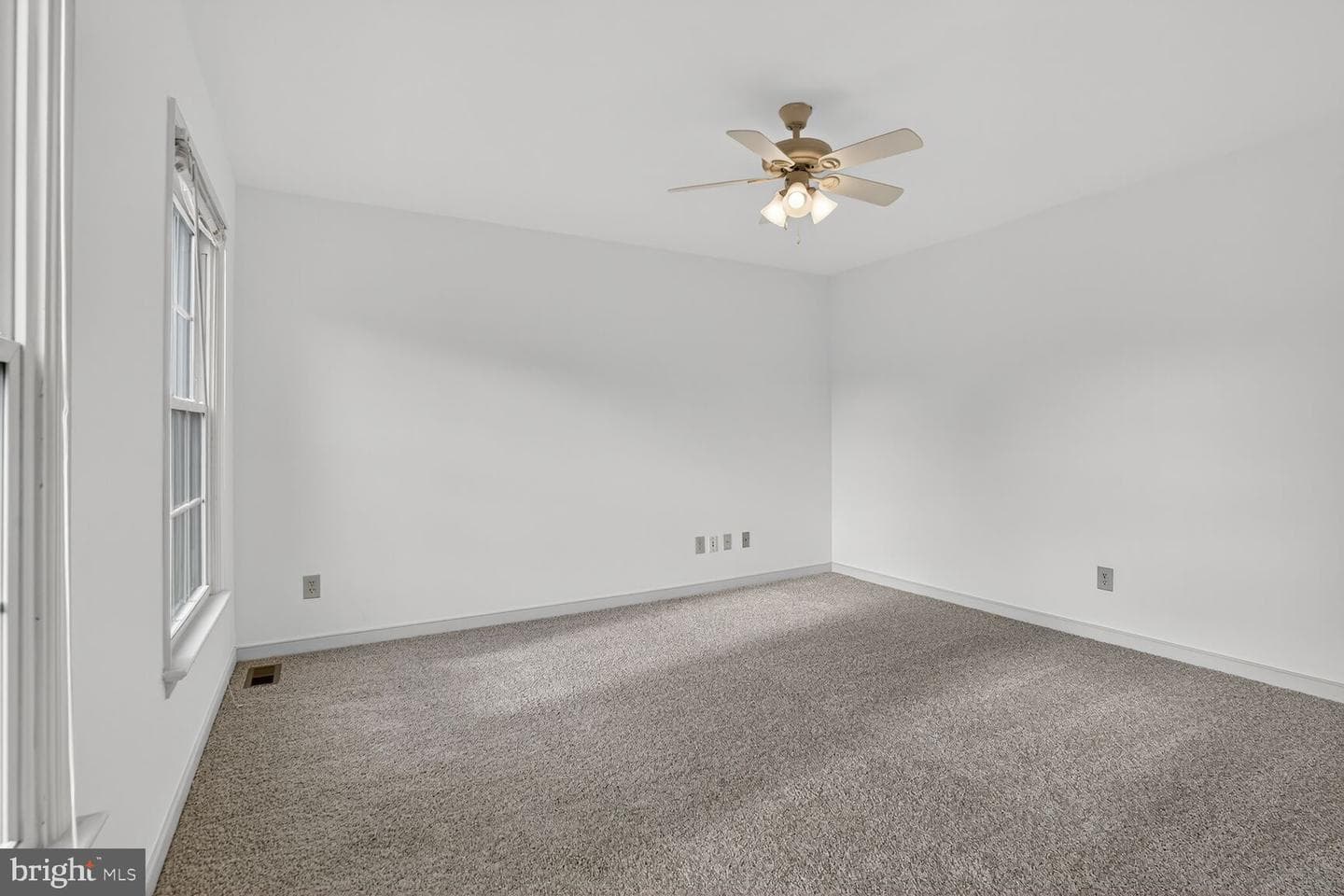 2008 State Room Drive photo 16