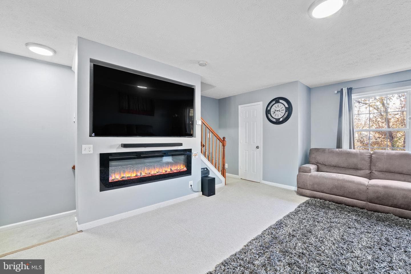 102 Charles Street photo 17