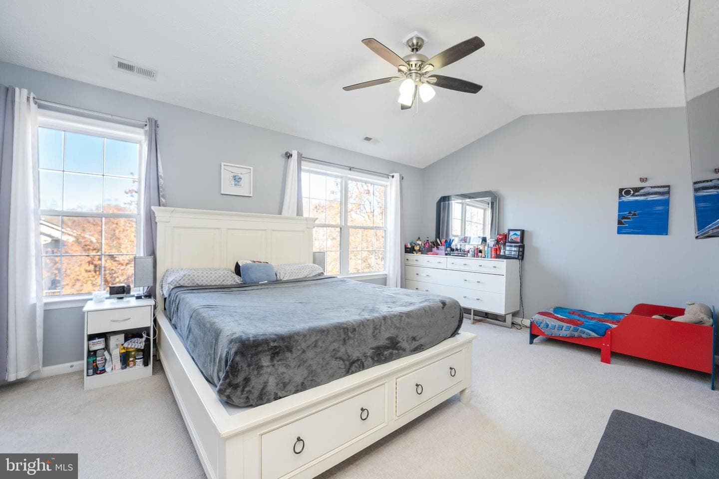 102 Charles Street photo 19
