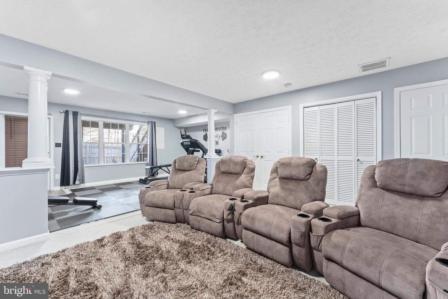 102 Charles Street photo 38
