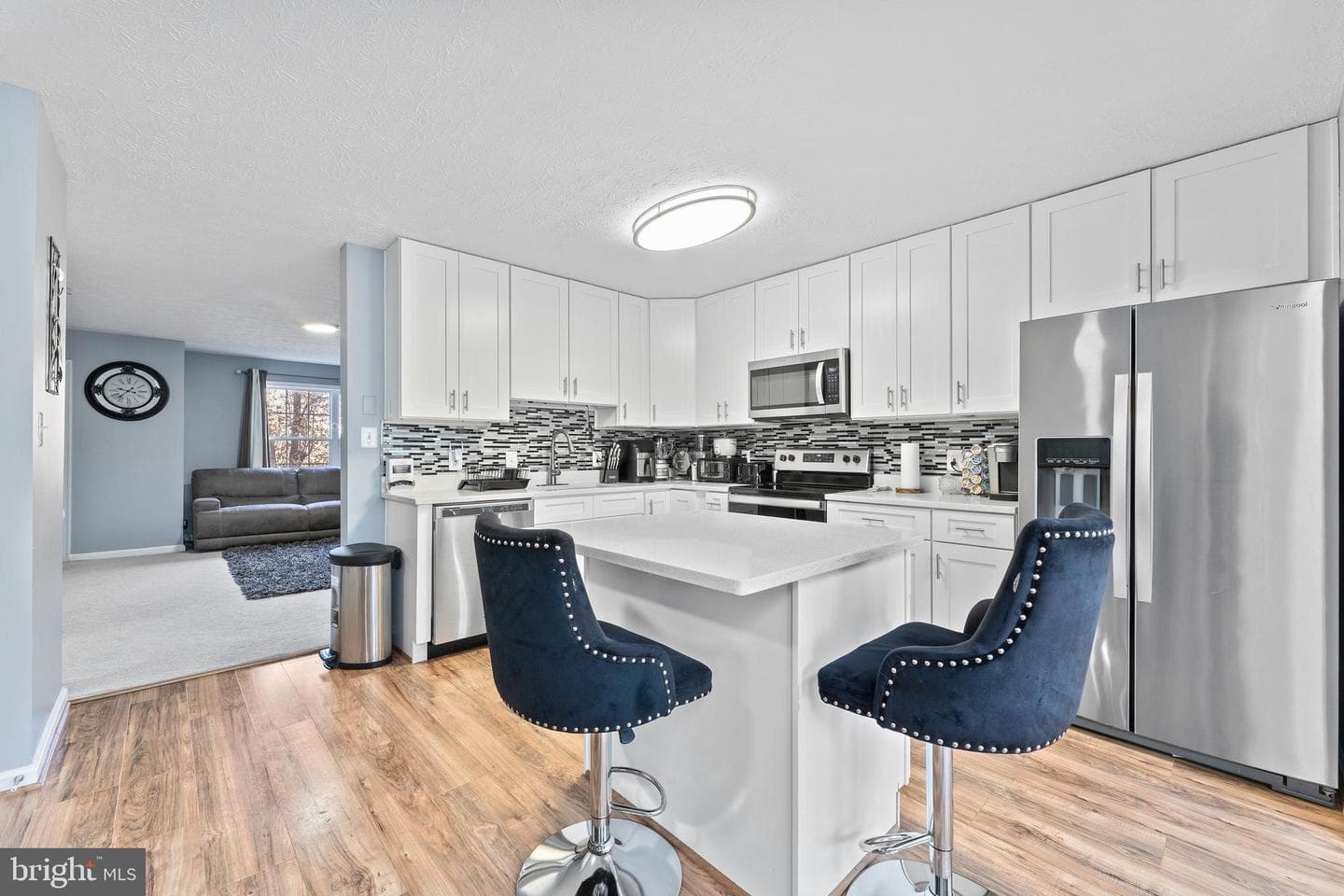 102 Charles Street photo 8