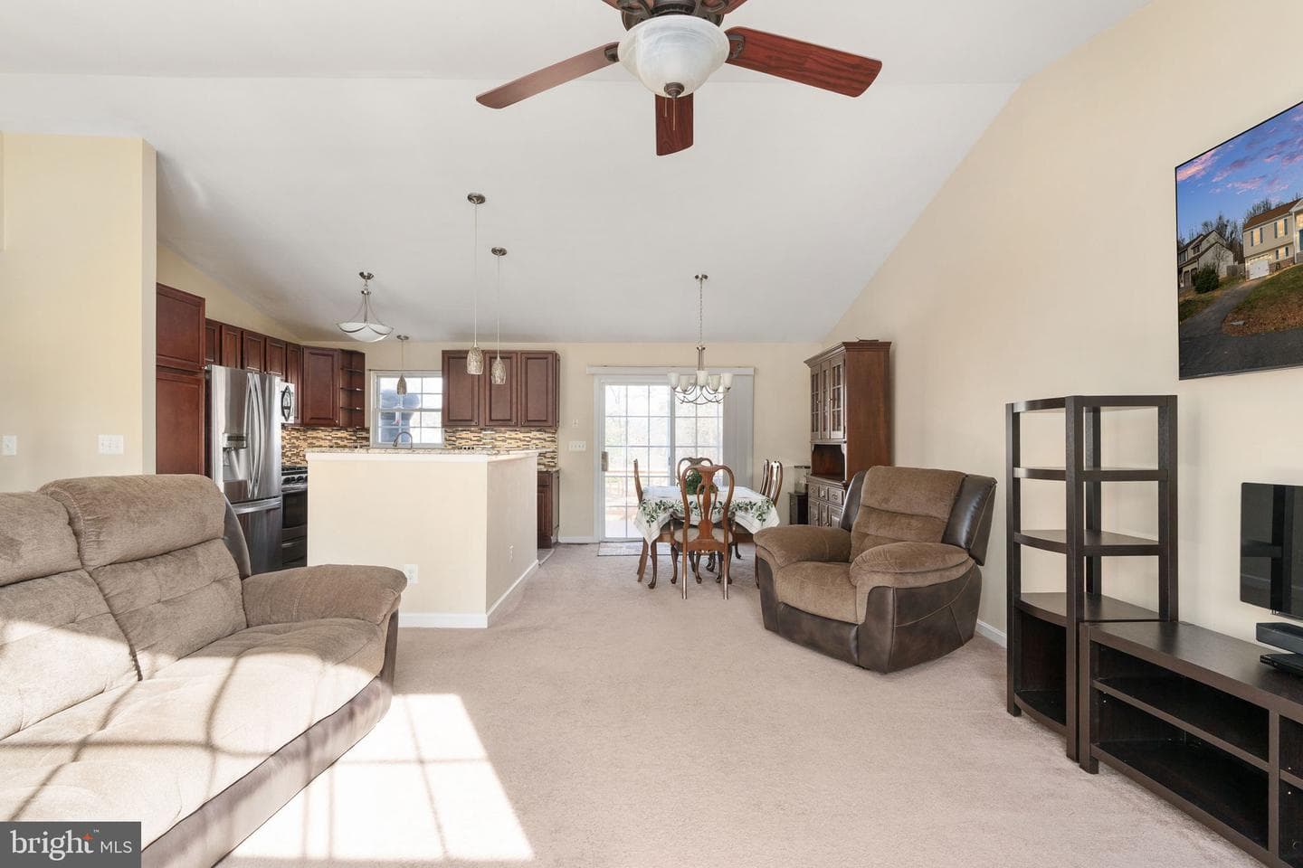 2 Harwood Court photo 12