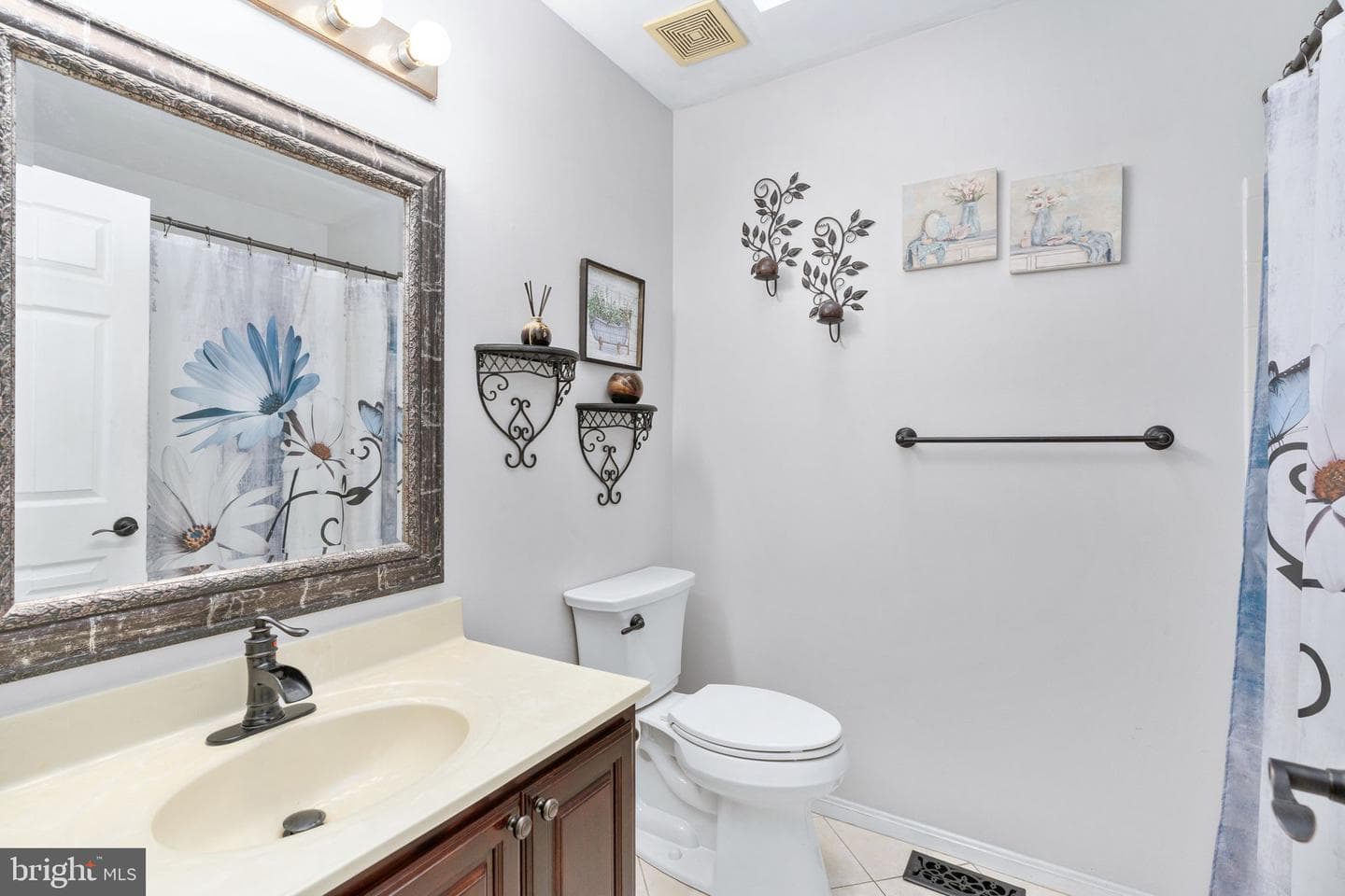 2 Harwood Court photo 24