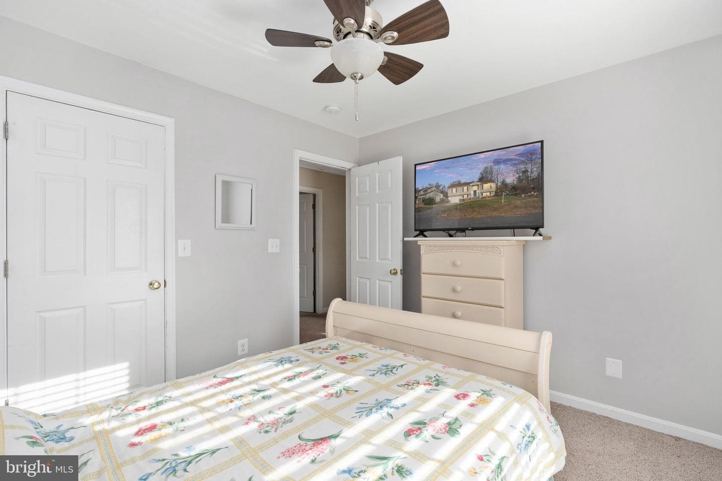 2 Harwood Court photo 31