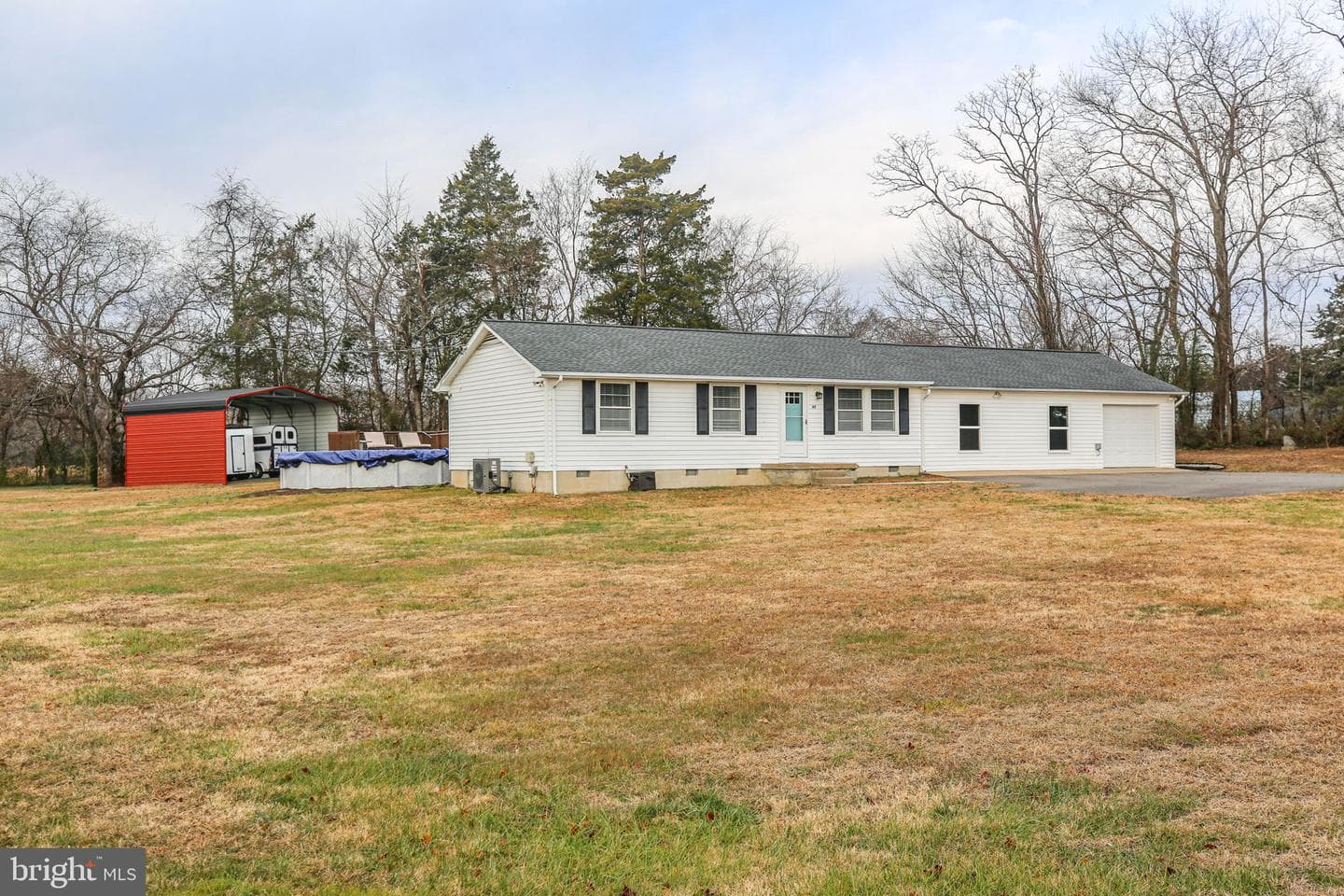 92 McCarty Road photo 3