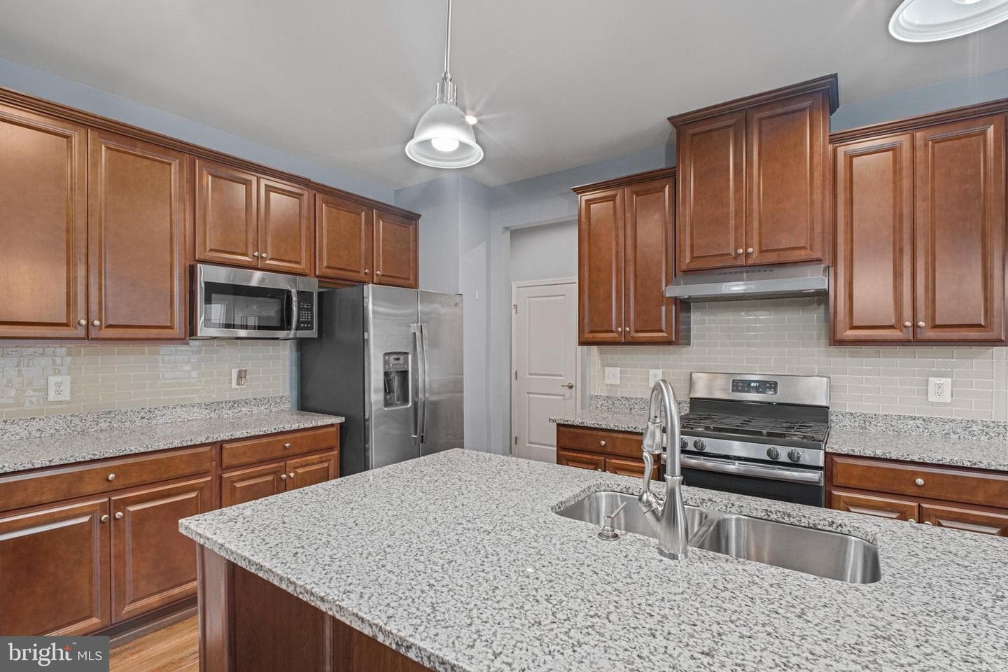 218 Courthouse Manor Drive photo 6