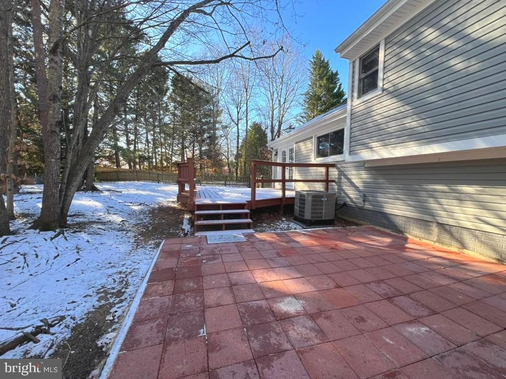 3 Newland Cove photo 29