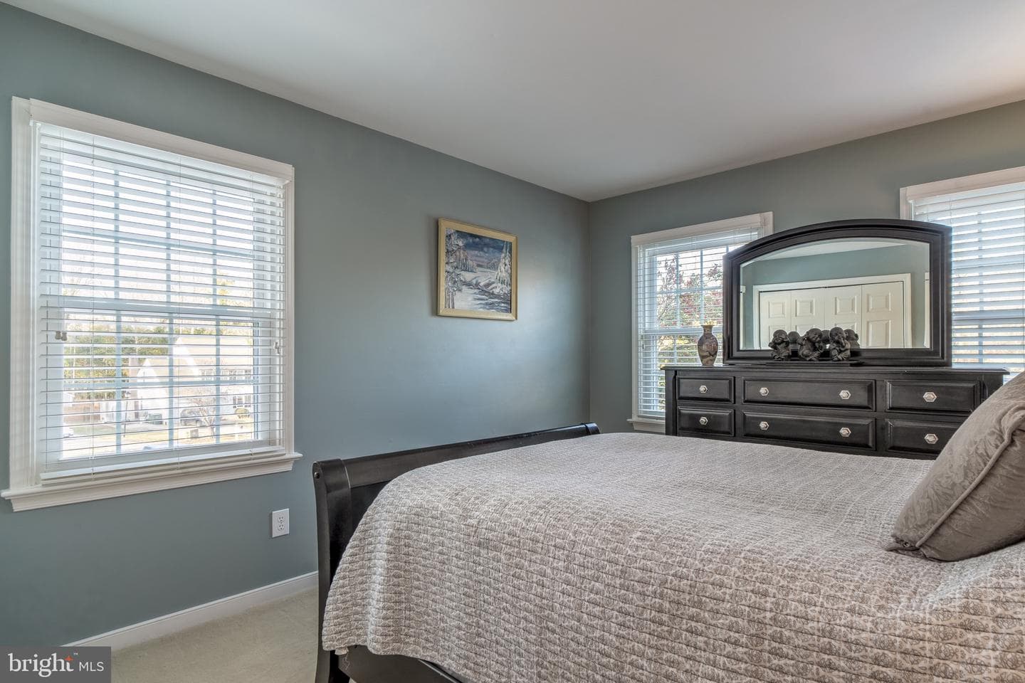 55 Kelly Way photo 32