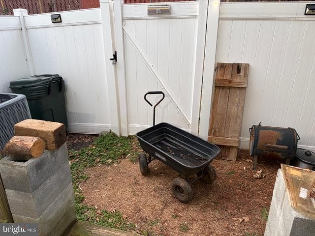 307 Madison Court photo 11