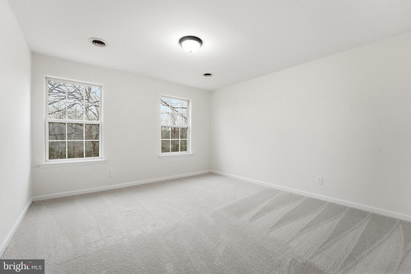 61 Hoovler Lane photo 33