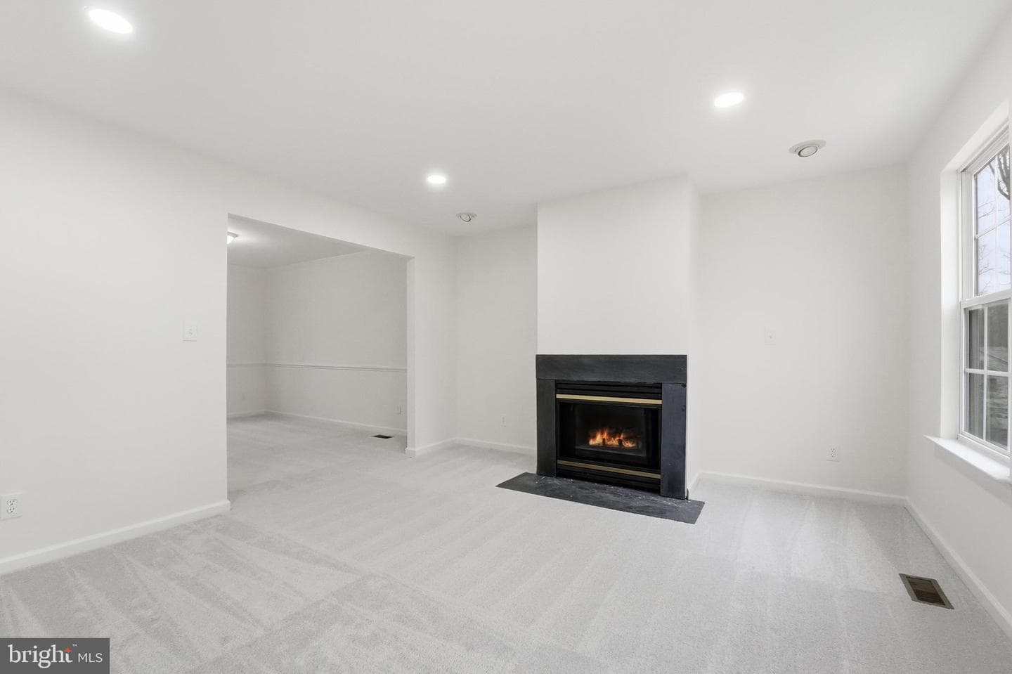 61 Hoovler Lane photo 9