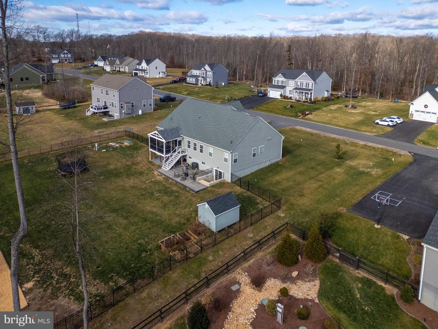 151 Moffett Lane photo 60