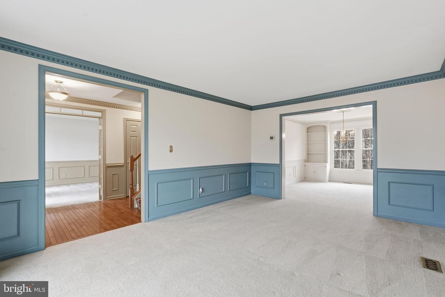 13 New Brunswick Court photo 5