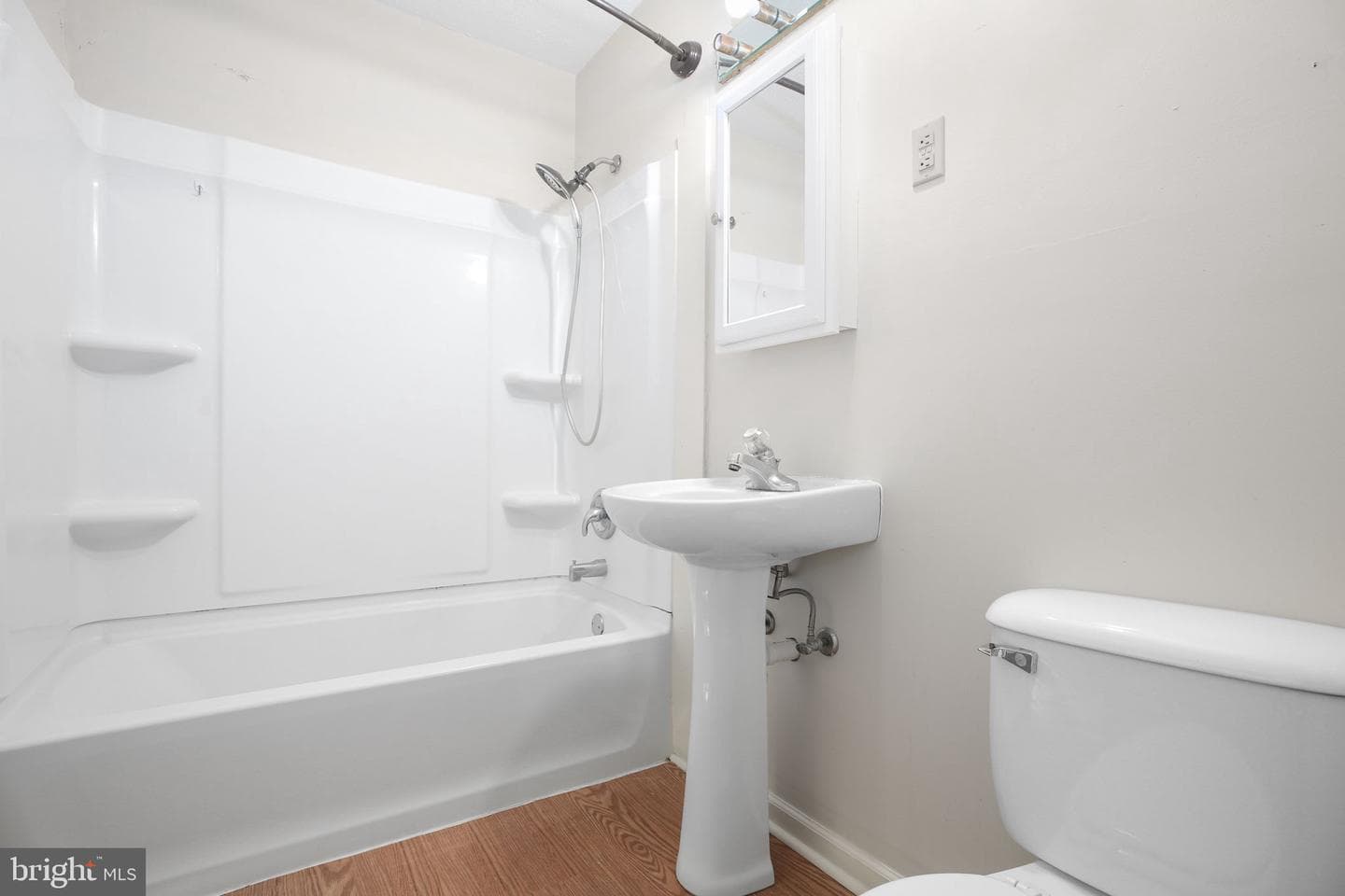 57 Bristol Court photo 14