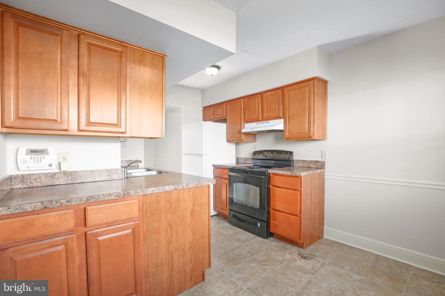 57 Bristol Court photo 5