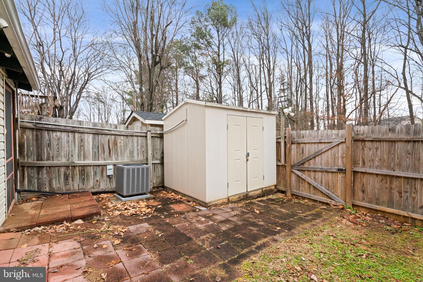 48 Bristol Court photo 28