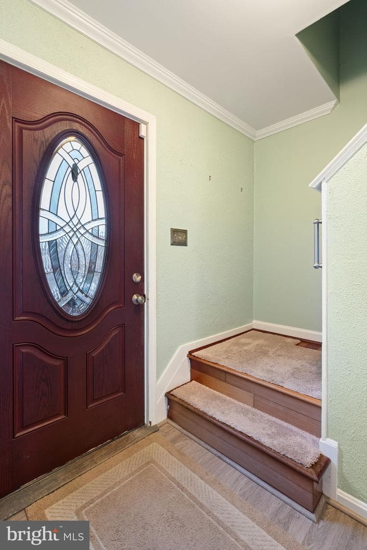 48 Bristol Court photo 4