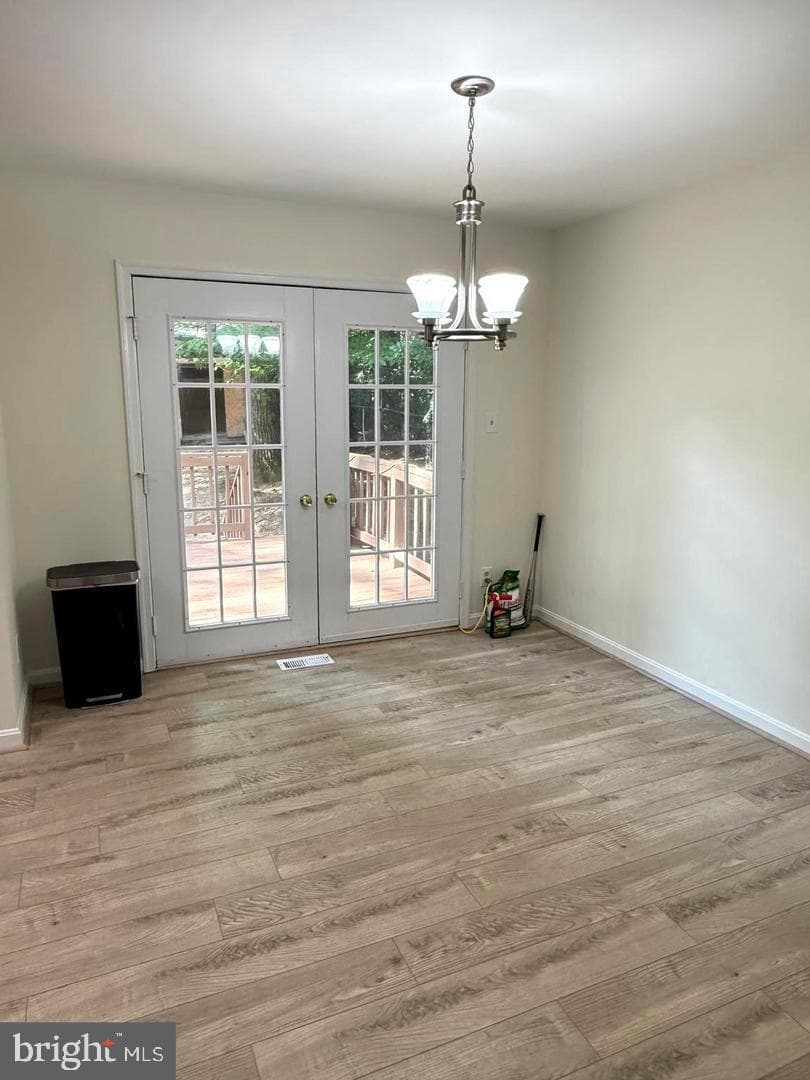 1137 Columbus Drive photo 11