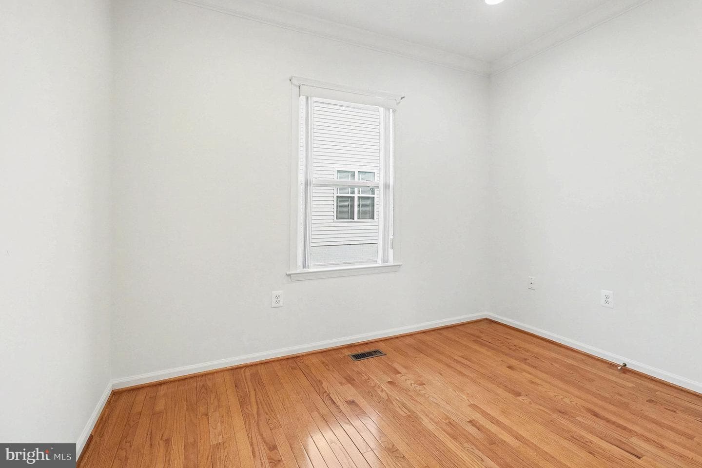 11 Carson Drive photo 18