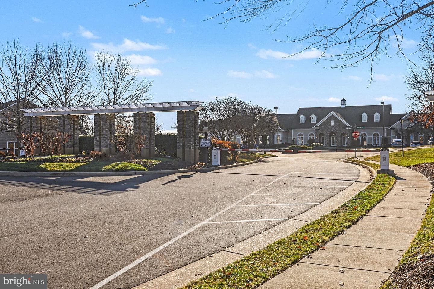 11 Carson Drive photo 43